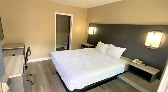 Номер Standard Shangri-La Motel