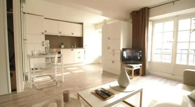 Sainte Hélène - Location studio - Lyon 2, Prenota Appartamento Appartamenti a Rodano, Appartamento