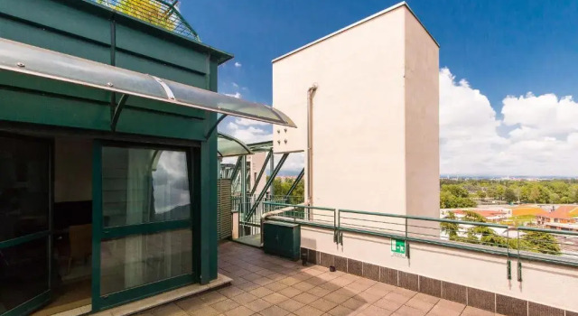 Vanchiglietta Terrace Apartment