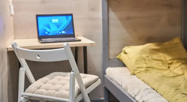 Tokyo Vibes - Hostel with more privacy, Self check-in, Buchen Sie Hostel Hostels in Stadtgemeinde Vilnius, Hostel