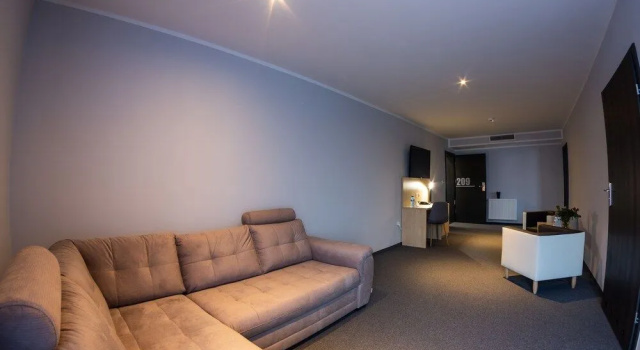 Hotel Seven