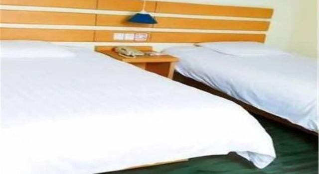 Home Inn Chongqing Wanzhou Dianbao Road Wanda Plaza, Prenota Hotel Wanzhou Chongqing Area