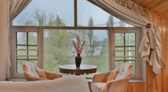 Номер Premium Tree of Life Lakeside Cottage, Srinagar
