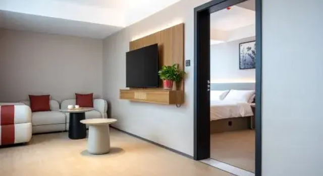 Люкс Business Shankee Coffee Style Hotel (Xinyi High-speed Rail South Station Subei Logistics Center)