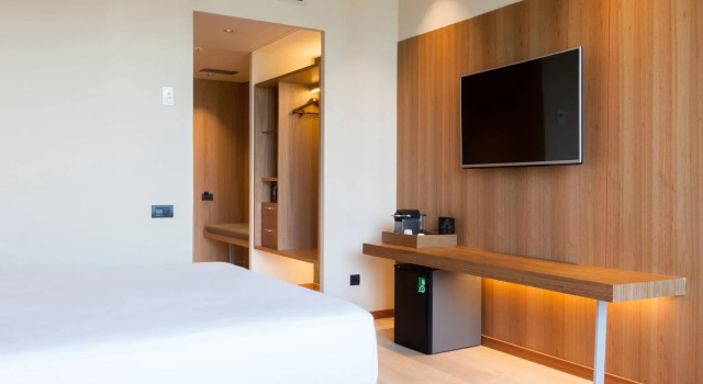 Двухместный номер Standard AC Hotel Diagonal LIlla by Marriott