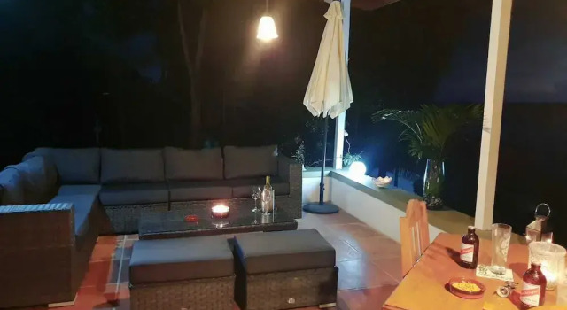Sorrel Bay Retreat aka Natanias, Rezervovat Hotel Hotely v Westmoreland s parkováním, Parkování