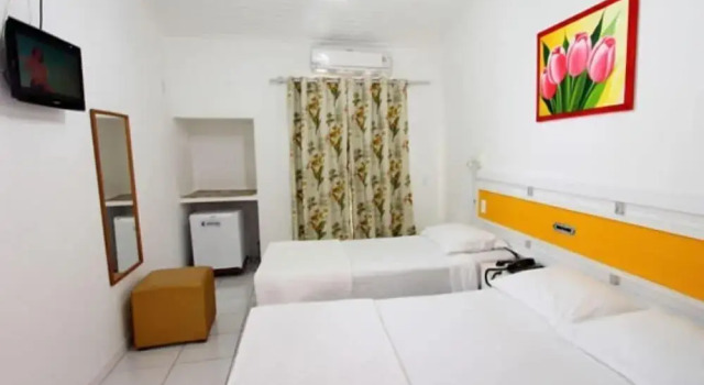 Hotel Adriattico, Забронировать Отель Недорогие отели Порту-Сегуру, рядом с Historical Centre, недорого