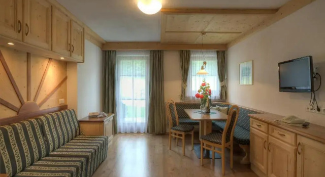 Апартаменты Residence Ciasa Giardun