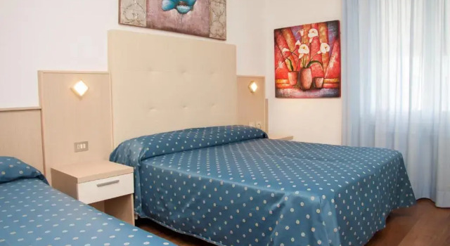 Четырёхместный номер Standard Hotel Ca Serena