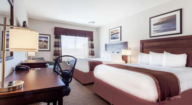 Четырёхместный номер Standard Ramada by Wyndham Creston