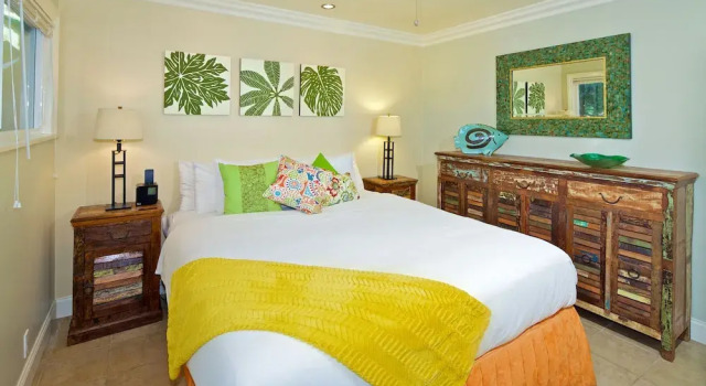 Двухместный люкс Luxury с балконом Ocean Palms Beach Resort