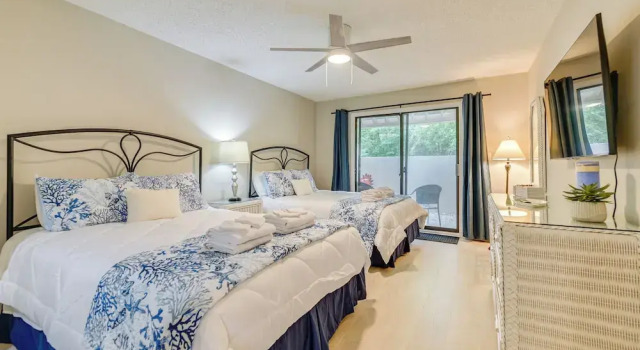 Private Deck & Pool Access: Myrtle Beach Getaway!, Забронировать Апартаменты/квартира Апартаменты Южной Каролины, Апартаменты/квартира