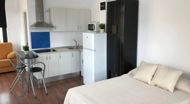 Atico/Loft en Zona Céntrica V, Забронировать Отель Херес-де-ла-Фронтера Коста-де-ла-Лус, рядом с Музей конного искусства
