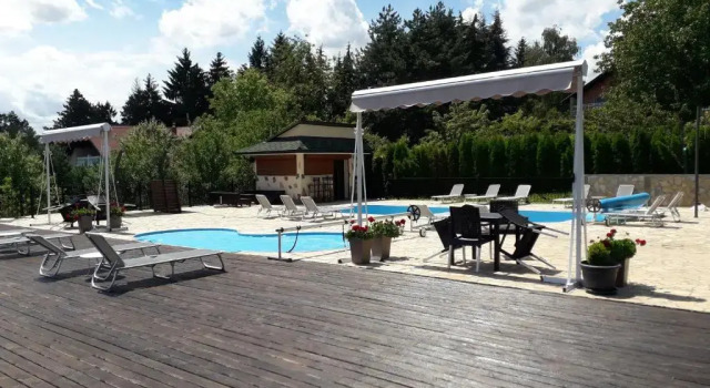 Двухместный номер Deluxe Sunčani Breg Apartments Vrdnik