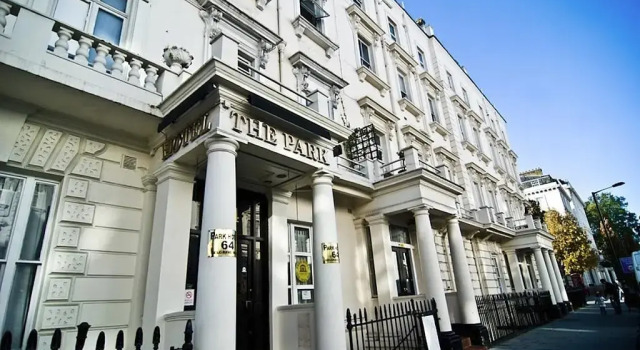 Трёхместный номер Standard The Park Hotel