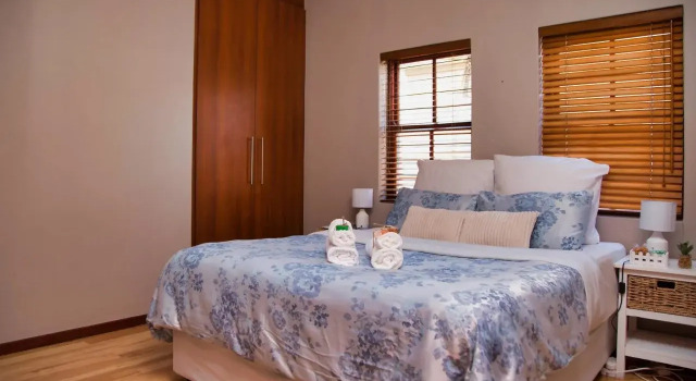 WLKom Guest House, Забронировать Гостевой дом Отели Cape Peninsula с бассейном, Бассейн
