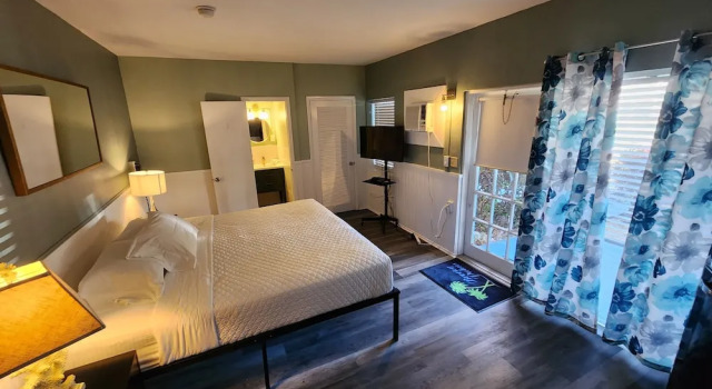 Номер Economy Breezy Palms Resort