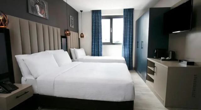 Апартаменты Spark by Hilton Luton
