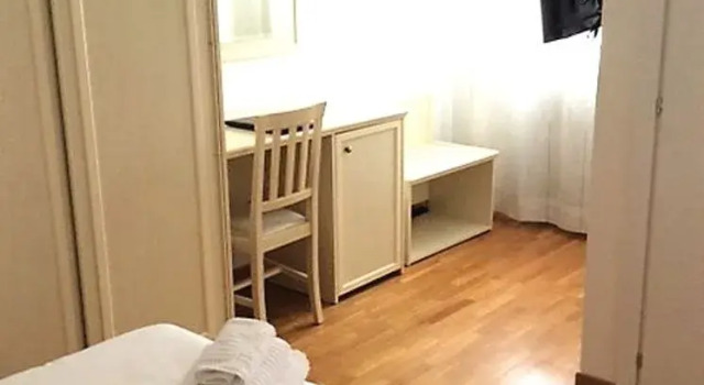 MARCONI INN, Забронировать Отель Болонья провинция Болонья, рядом с Башня Гарисенда