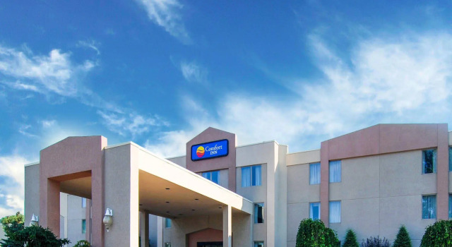 Quality Inn & Suites, Buchen Sie Hotel Towanda The Poconos