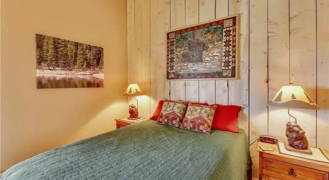 Sundowner 2 BR Plus Loft Condo