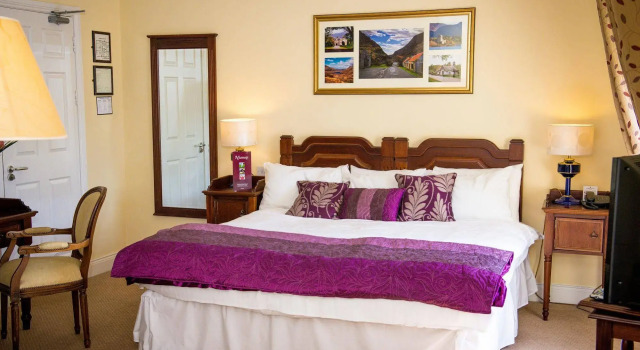 McSweeney Arms Hotel, Book Hotel Hotels in Kerry with Parking, Parking
