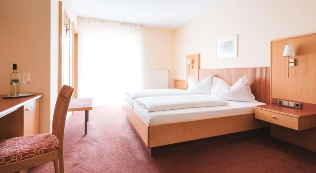 Landhotel Wratschko - Wirtshaus - Gamlitz - ehem Hotel am Marktplatz, Book Hotel Gamlitz Styrian Wine Road