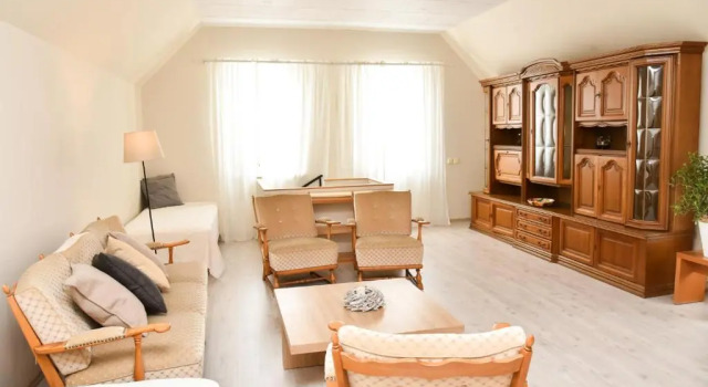 Garden View Home, Prenota Appartamento Hotel a Vidzeme con parcheggio, Parcheggio