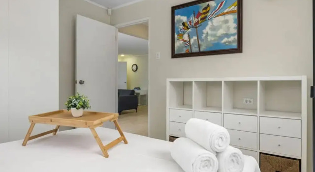 Lovely 3br2ba w Wifi Parking in Central Location