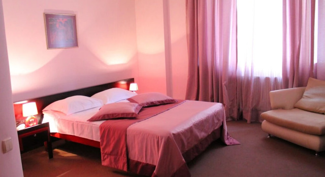 Vake Hotel, Prenota Hotel Vake Tbilisi, vicino a Parco di Vake