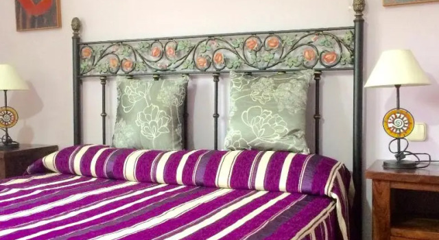 Одноместный номер Standard с красивым видом из окна Hostal Ribera de Salobre