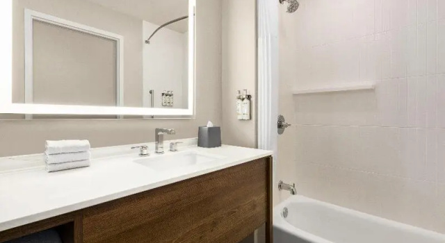 Четырёхместный люкс c 1 комнатой Staybridge Suites Indianapolis South - Greenwood by IHG