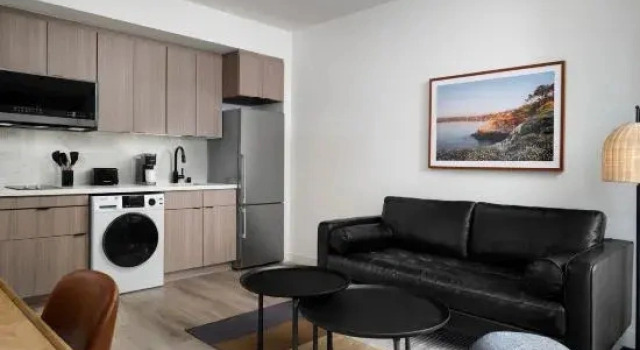 Люкс Deluxe The Margot Hotel San Diego Gaslamp Quarter, Outset by Hilton