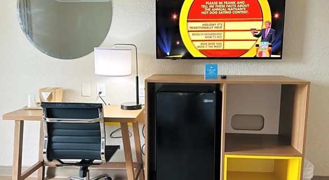 Номер Deluxe Days Inn by Wyndham Ocala North