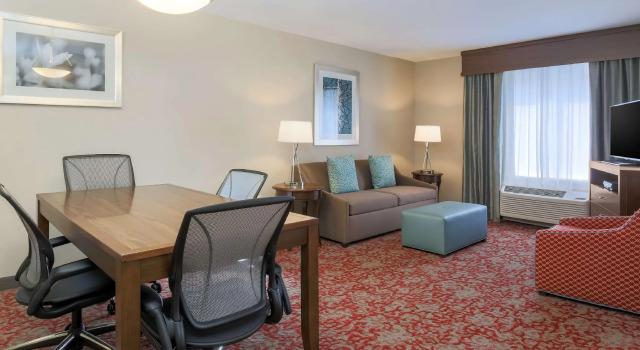 Двухместный полулюкс Hilton Garden Inn Nanuet