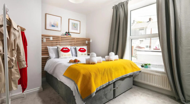 Bijoux Plymouth Cottage - Sleeps 6 - By Habita Property