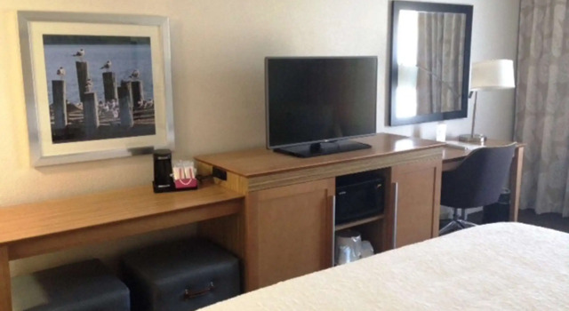 Hampton Inn Tampa-Rocky Point, Buchen Sie Hotel Hotels in Tampa mit Parkplatz, Parkplätze