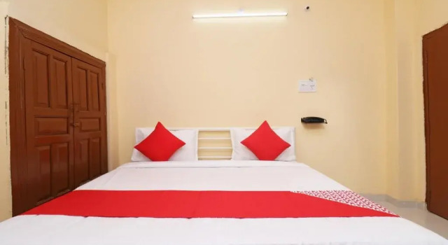 OYO 22898 Hotel Narayan Palace, Забронировать Отель Отели штата Махараштры 3 звезды, 3*