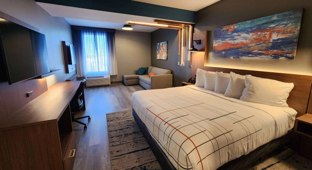 La Quinta Inn & Suites by Wyndham Del Rio