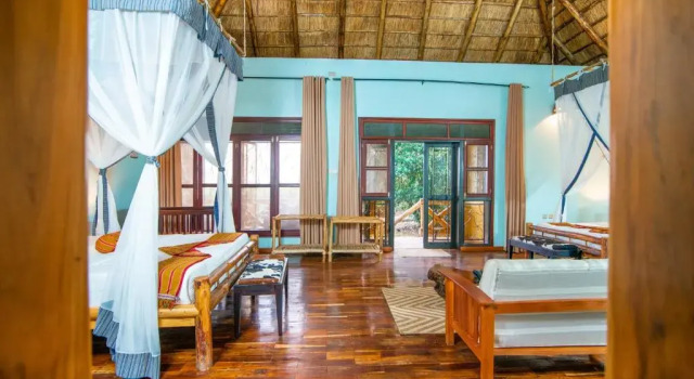 Четырёхместный номер Standard Buffalo Safari Lodge