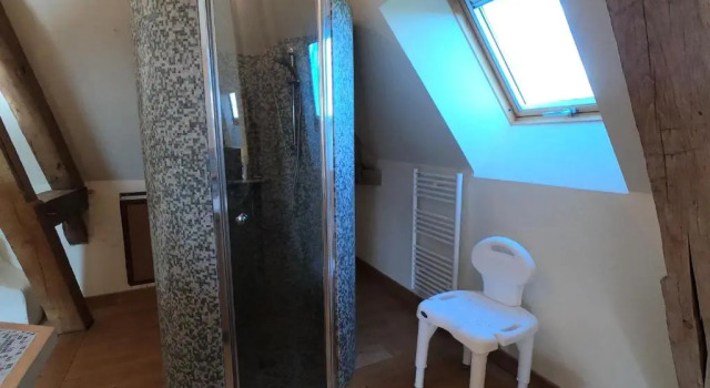 Коттедж с 4 комнатами Le Gîte de Saint Phal