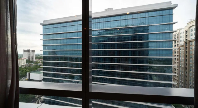 MCollection - Mactan Island Stay Near Beach and Airport, Book Hotel Mactan 
