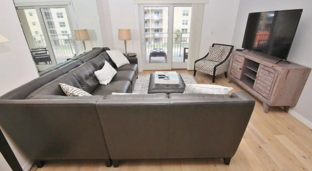 Sea Coast Gardens III 309 Apartment 2, Забронировать Апартаменты/квартира Отели Нью-Смирна-Бич с бассейном, рядом с Парк 27 Авеню, Бассейн