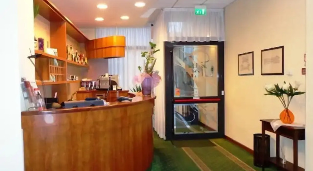 Hotel Select