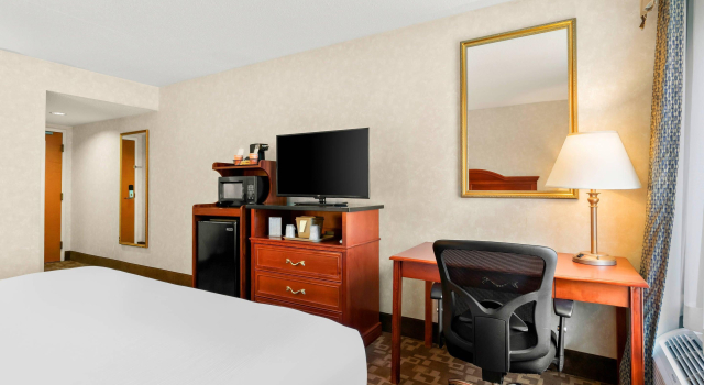 Двухместный номер Standard Quality Inn Edison-New Brunswick