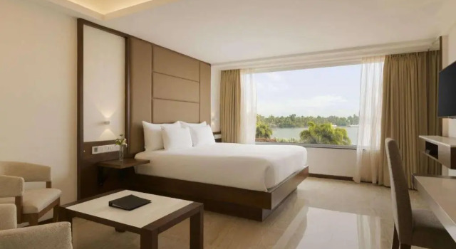 Полулюкс Ramada Resort by Wyndham Kochi