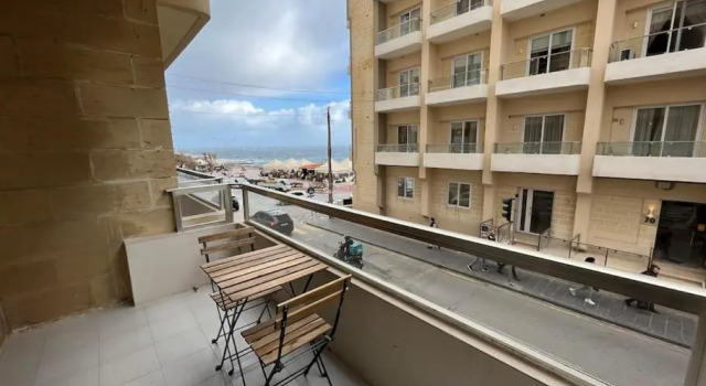 Seaview 3 bedroom apartment in Sliema