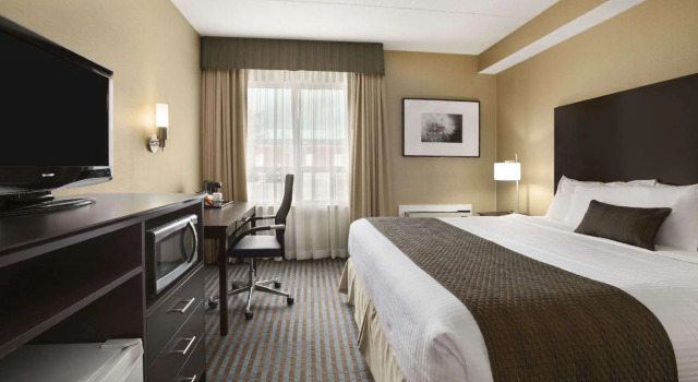 Двухместный номер Standard Days Inn by Wyndham Stouffville