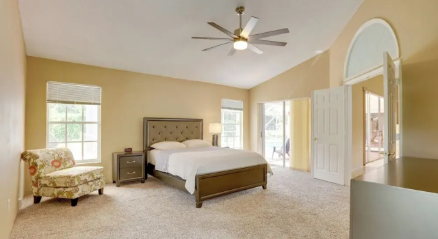 Pet-friendly Port St Lucie Home - 7 Mi to Beaches!, Đặt Nhà nghỉ dưỡng Port St. Lucie Florida