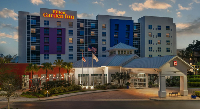 Hilton Garden Inn Tampa Airport/Westshore, Varaa Hotelli Hotellit Tampa pysäköinnillä, Pysäköinti